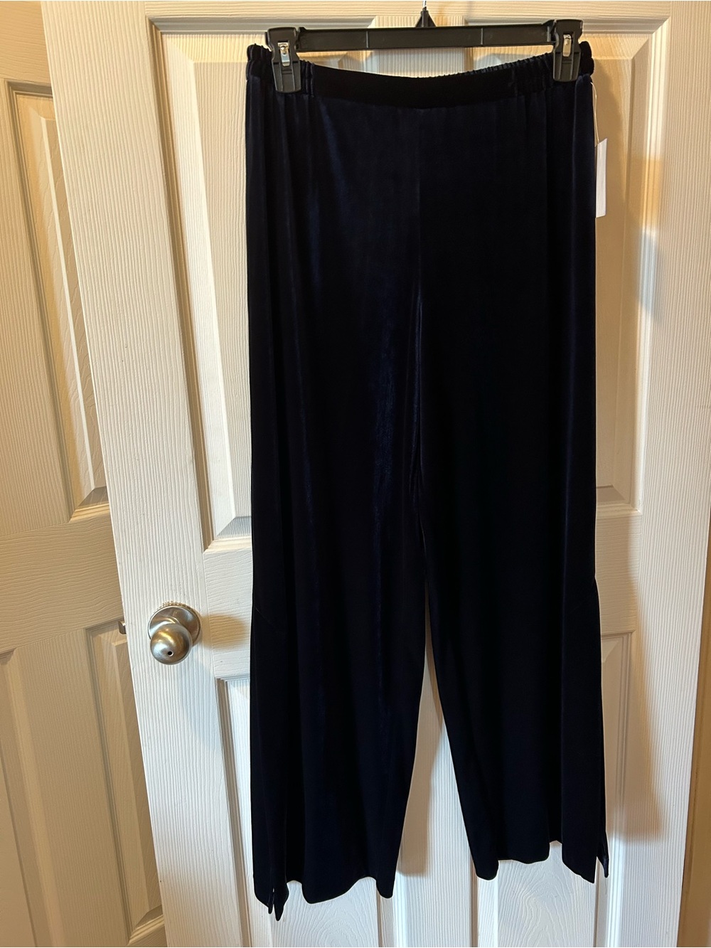 R&M Richards Size 14 Dark Blue Velvet Wide-Leg Pants Pull-On Stretchy NWT